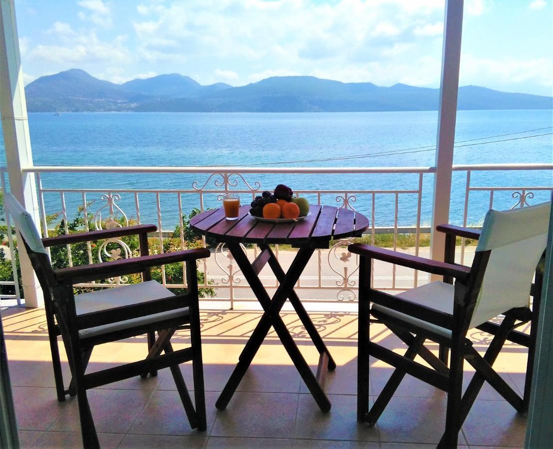 Irini Seaside Studios Никиана Екстериор снимка